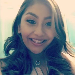 Meet your Posher, Graciela